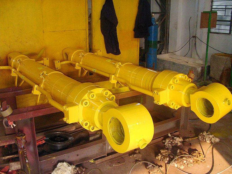 JUAL CYLINDER BOOM PC200-8, PC300-8, PC400-8